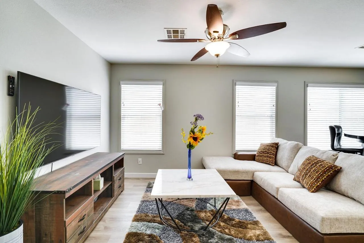 Spacious Las Vegas Home Near Casinos And Nightlife! Tatil Evi